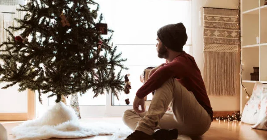 Home Alone for the Holidays? 10 Ways to Avoid Temptations